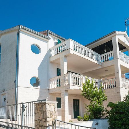 Rimagis Apartments Zaboric Eksteriør bilde