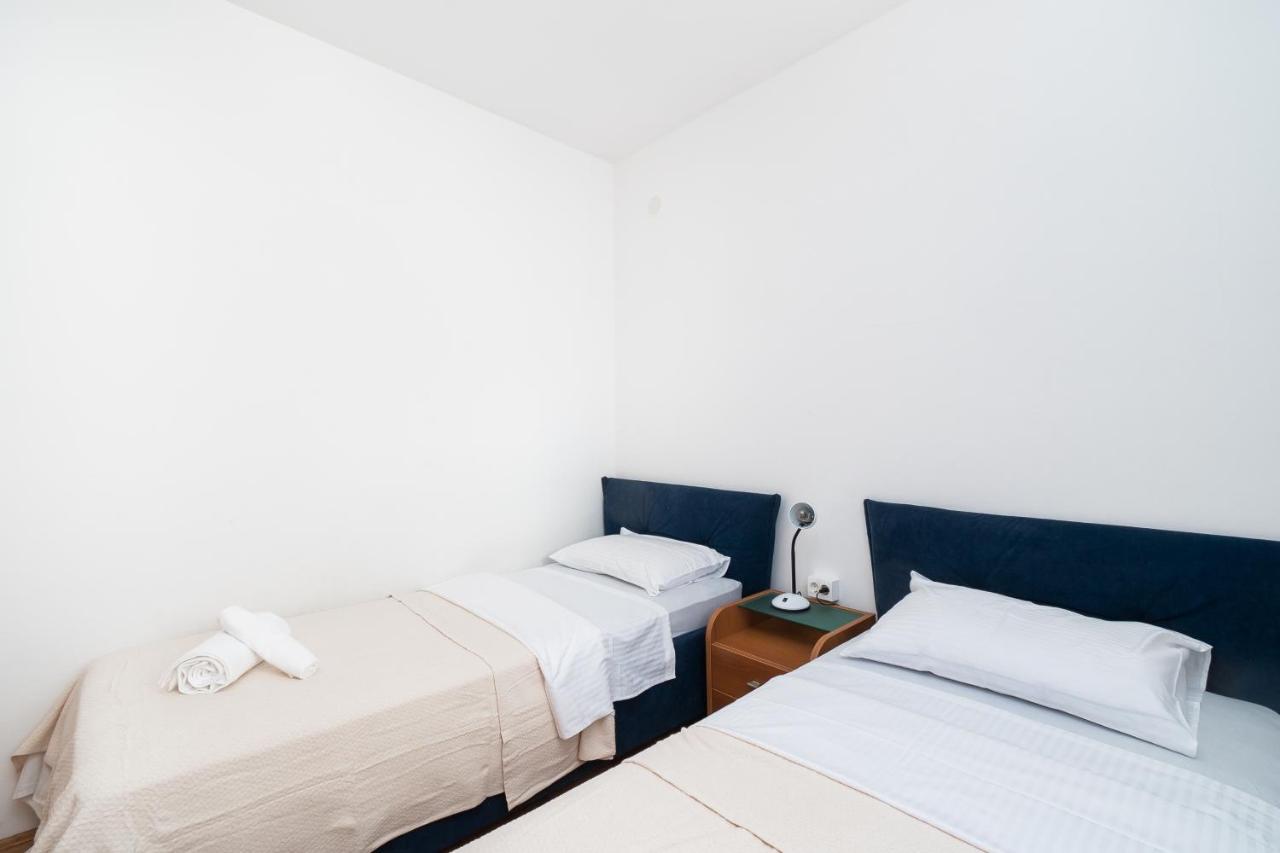 Rimagis Apartments Zaboric Eksteriør bilde